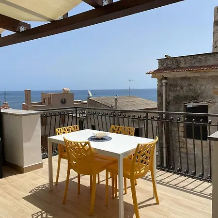 Apartment Casa Di Leda Santa Flavia